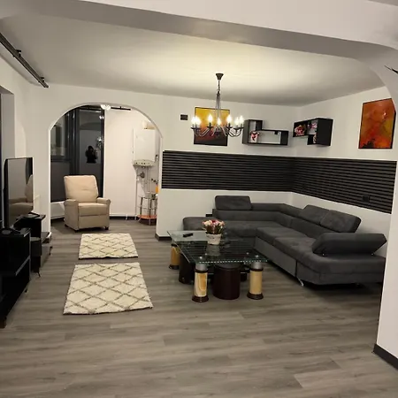 Central Villa *