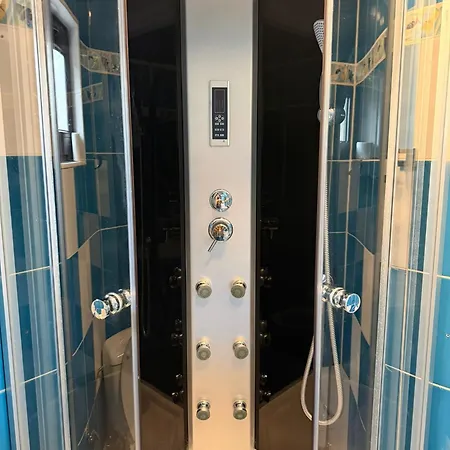 Central Villa Villa *